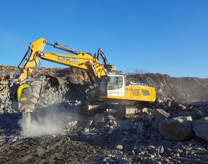 benna frantumatrice MB Crusher BF135.8 nuova