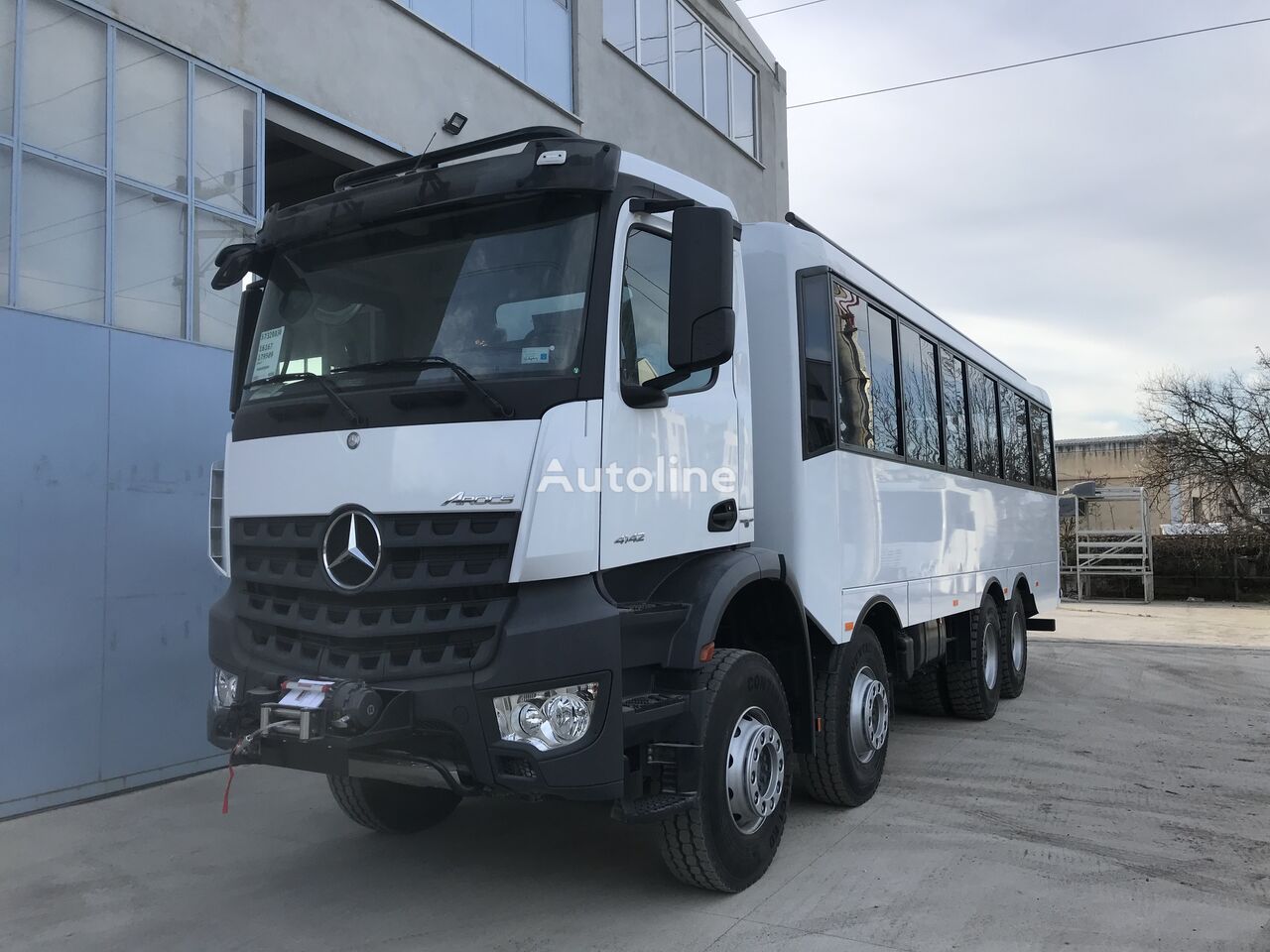autobus fuoristrada Mercedes-Benz 2021