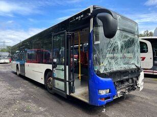 autobus urbano MAN A 20 incidentati