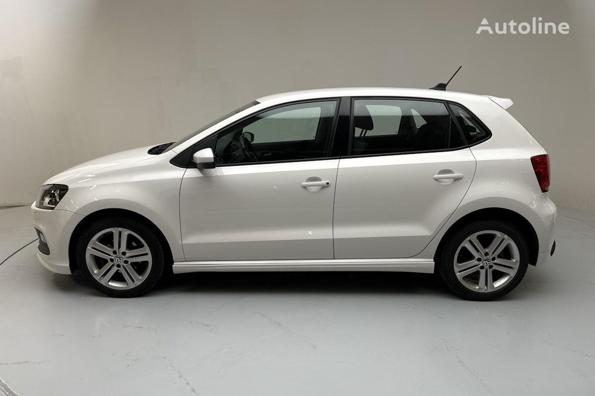 hatchback Volkswagen Polo