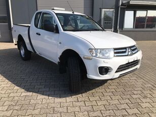 pick-up Mitsubishi L200 1.5 cab 4x4 with AIRCO