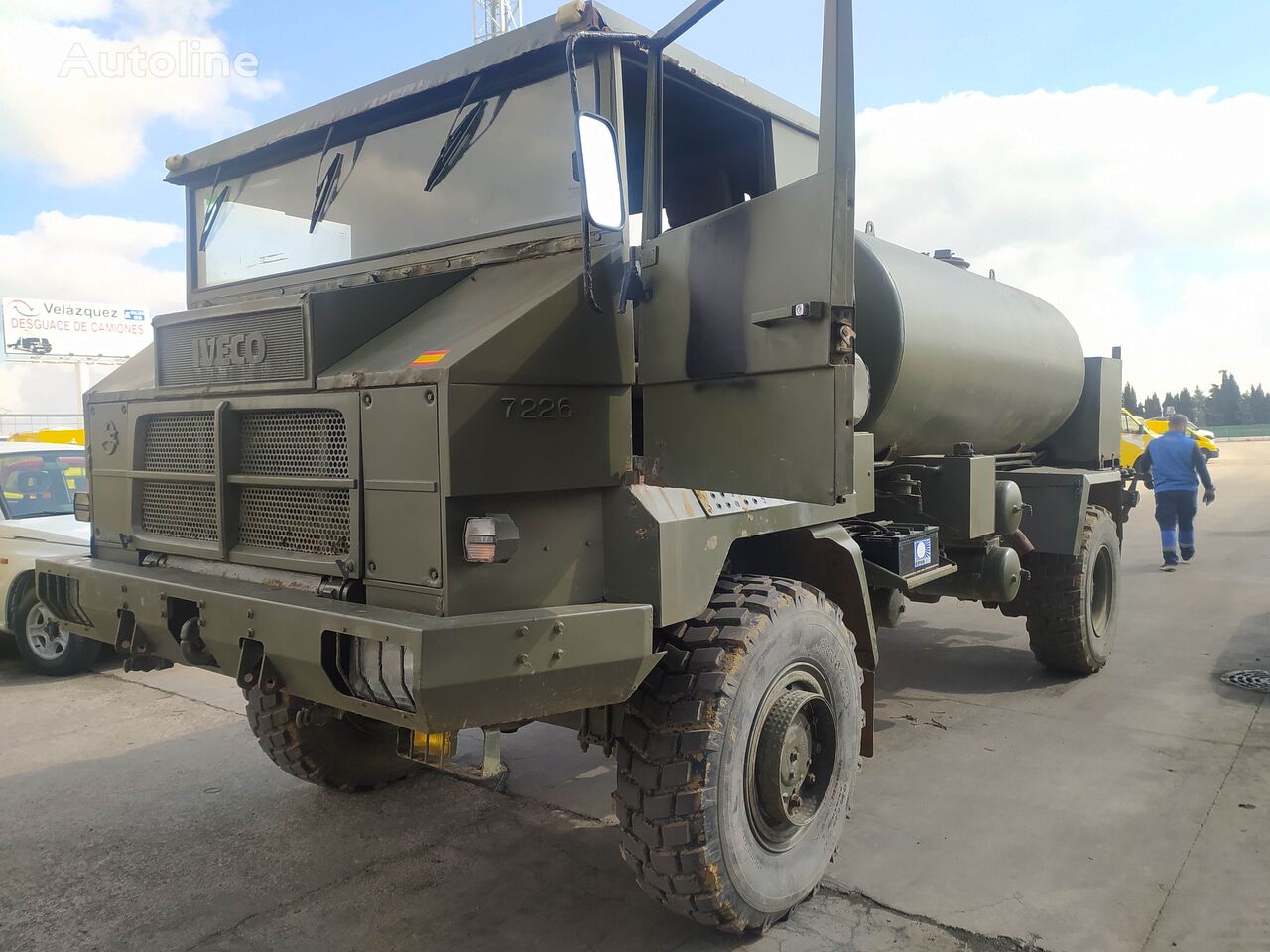 camion autocisterna IVECO PEGASO 7226