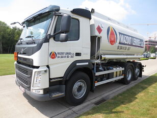 camion trasporto carburante VOLVO G 410