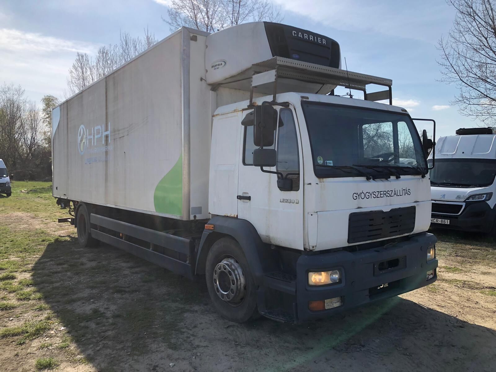 camion frigo MAN 18.285 Carrier Supra 950 MT, MBB Palfinger 2000 kg