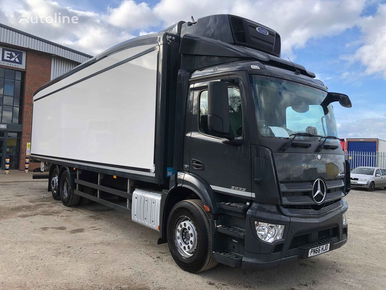 camion frigo Mercedes-Benz ANTOS 2532 26-TONNE INSULATED GRP FRIDGE 2016 - PN66 HJO