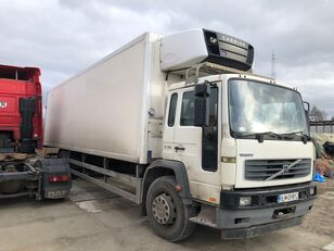 camion frigo Volvo FL 618