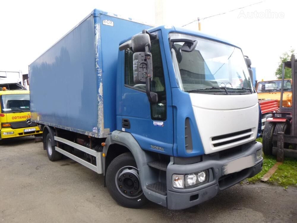 camion furgone IVECO 130E24