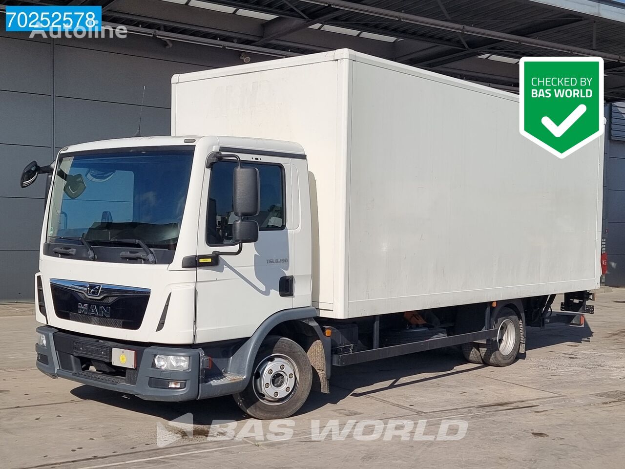 camion furgone MAN TGL 8.190 4X2 8tons Manual ladebordwand Euro 6