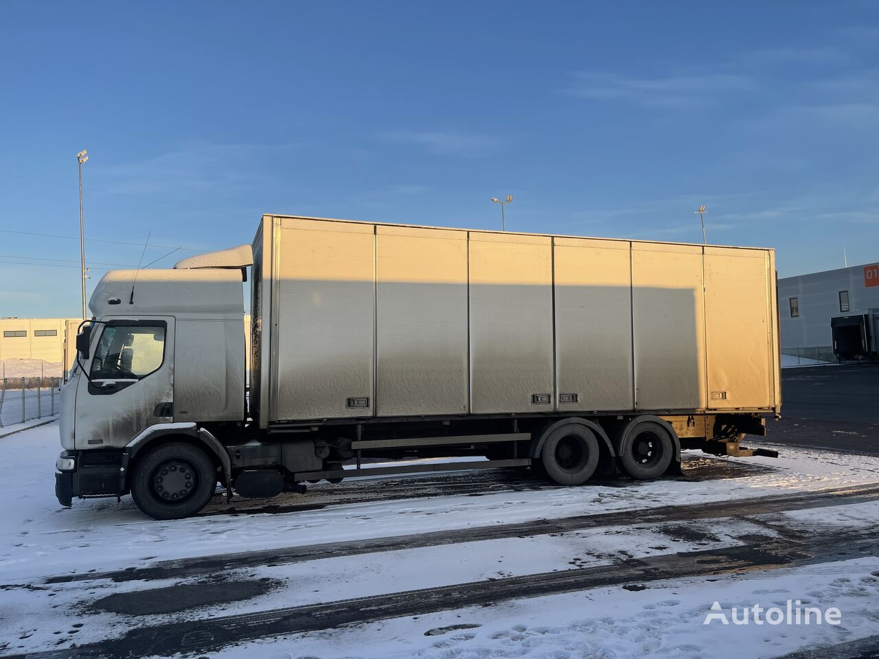 camion furgone Renault Premium