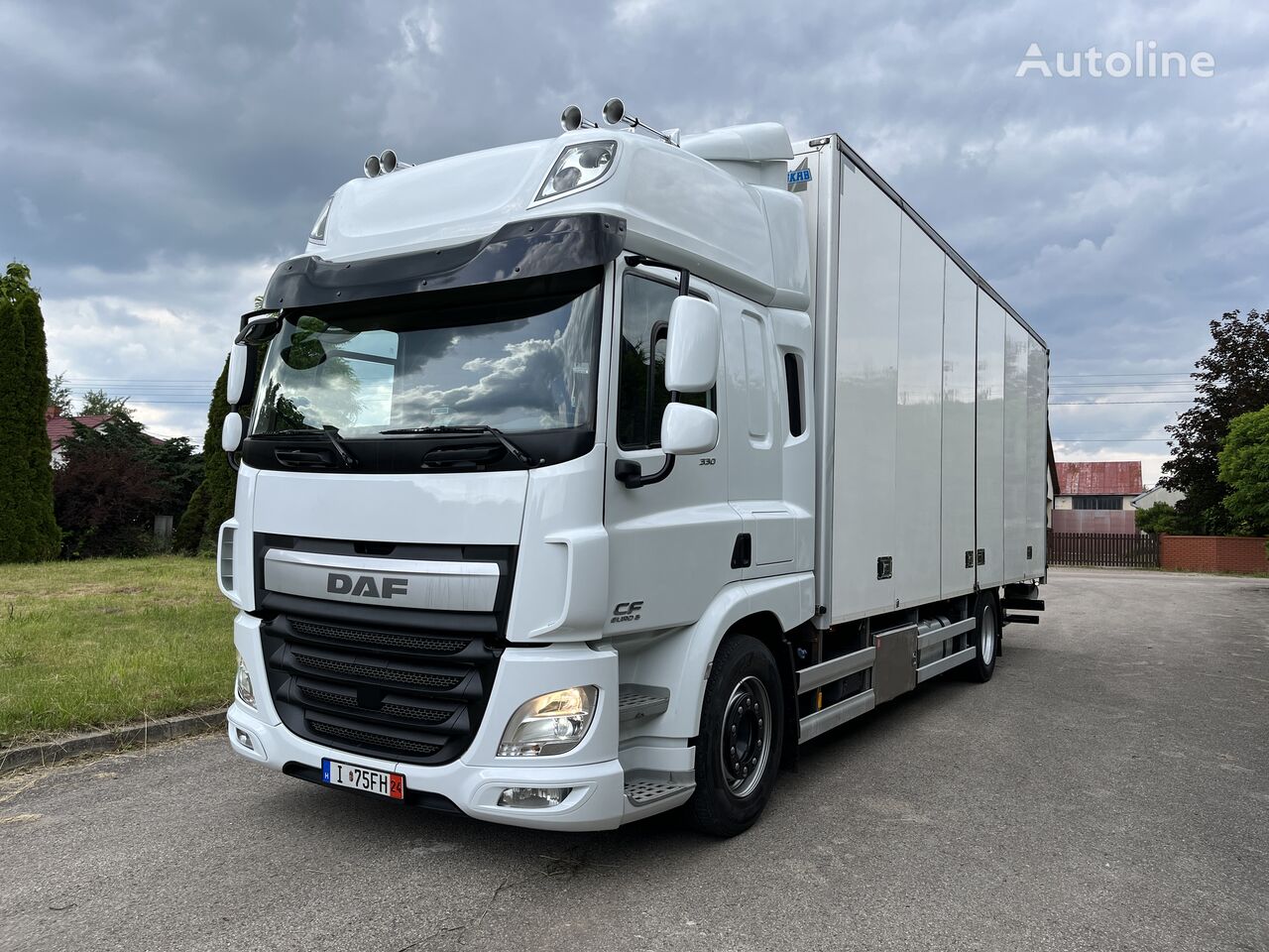 camion isotermico DAF CF