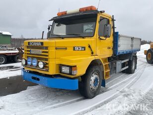 camion pianale Scania 93h