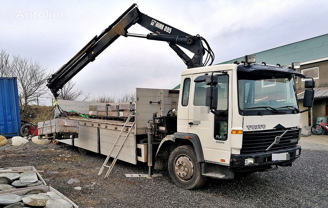 camion pianale Volvo FL6 230 *crane HIAB 095 *PLATFORM 6.5m