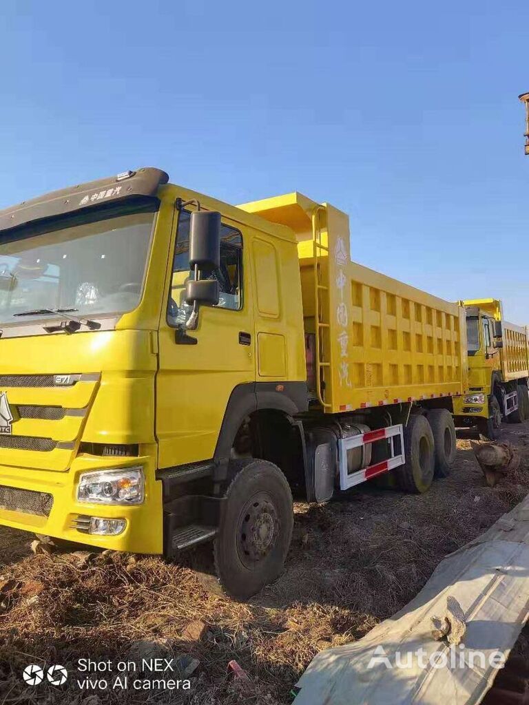 camion ribaltabile Howo 375hp