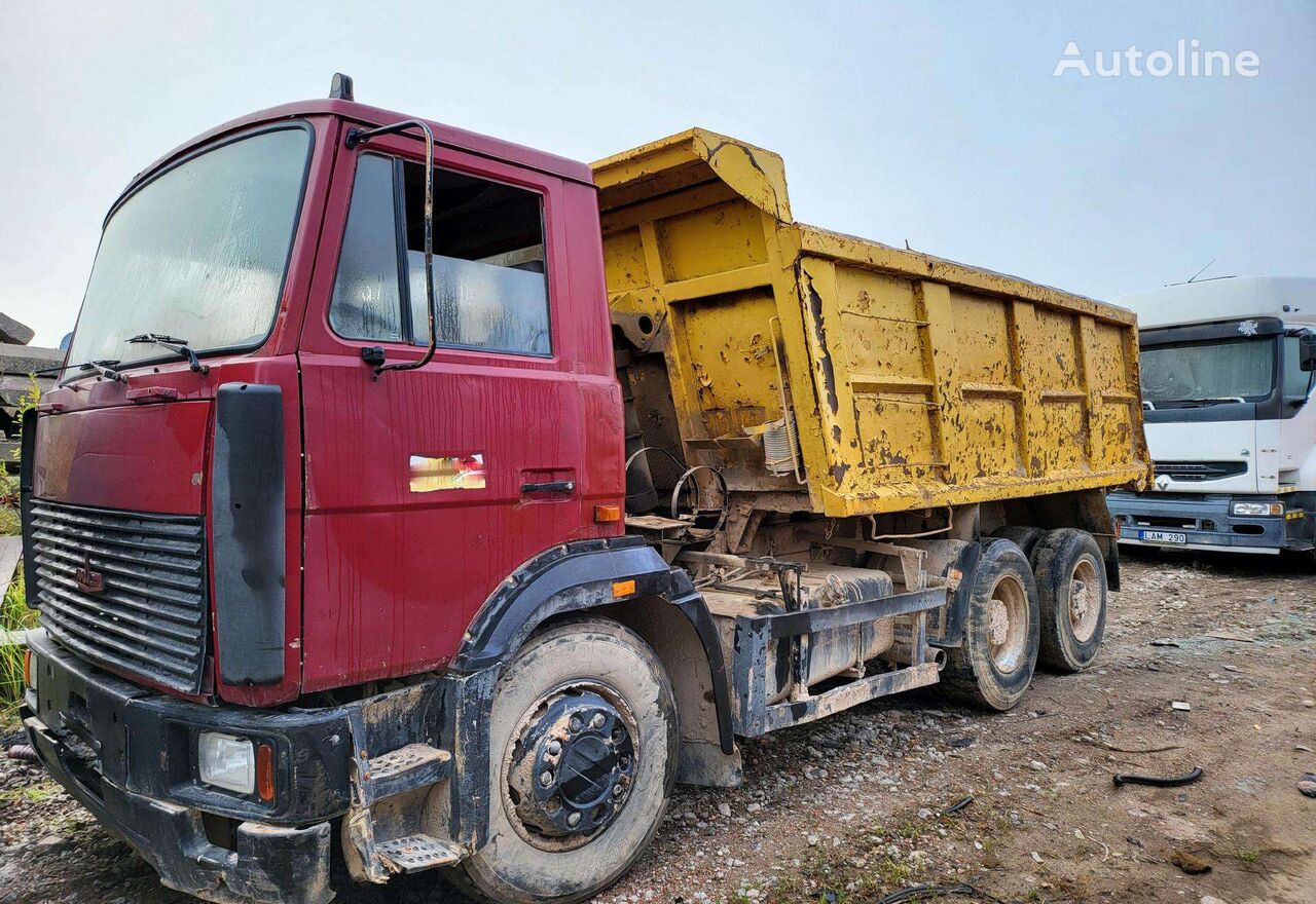 camion ribaltabile MAZ 551633 per elementi