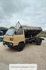 camion ribaltabile Mitsubishi Canter FE110 2.7 diesel left hand drive 6 tyres 5.5 ton