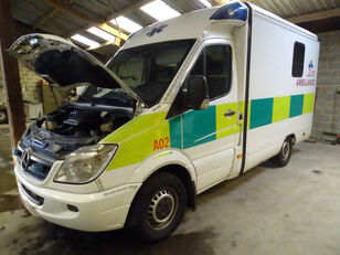 ambulanza Mercedes-Benz 318 CDI