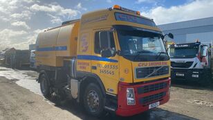 spazzatrice Volvo FM 440