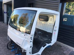 cabina NISSAN FAHRERHAUS NT400 CABSTAR per camion NISSAN NT400 CABSTAR
