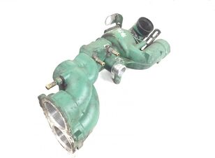 Coolant Manifold Volvo B12B (01.97-12.11) 1549498 20747918 per autobus Volvo B6, B7, B9, B10, B12 bus (1978-2006)