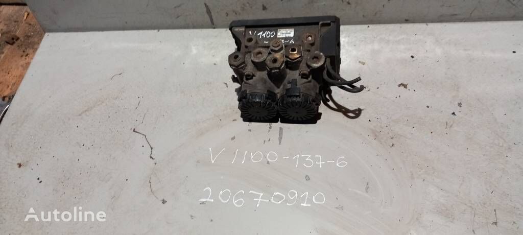 cambio di velocità Volvo 20670910 FH12.420 EBS VALVE per trattore stradale