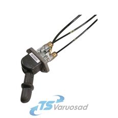 valvola del freno a mano Volvo Handbrake control lever 5010612809 per trattore stradale Volvo FL240