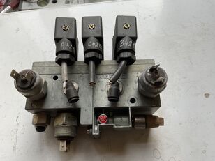 valvola pneumatica WABCO - Door Control Valve 4726000220 per autobus Setra 415 HD