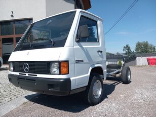 camion centinato < 3.5t Mercedes-Benz mb100 nuovo